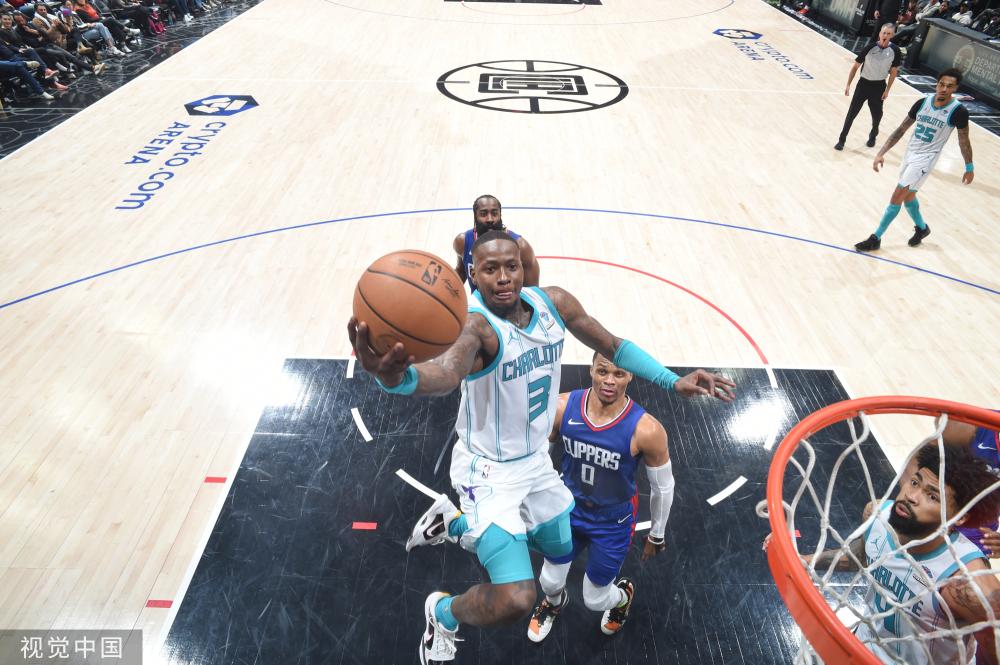 引人注目的 引人注目的