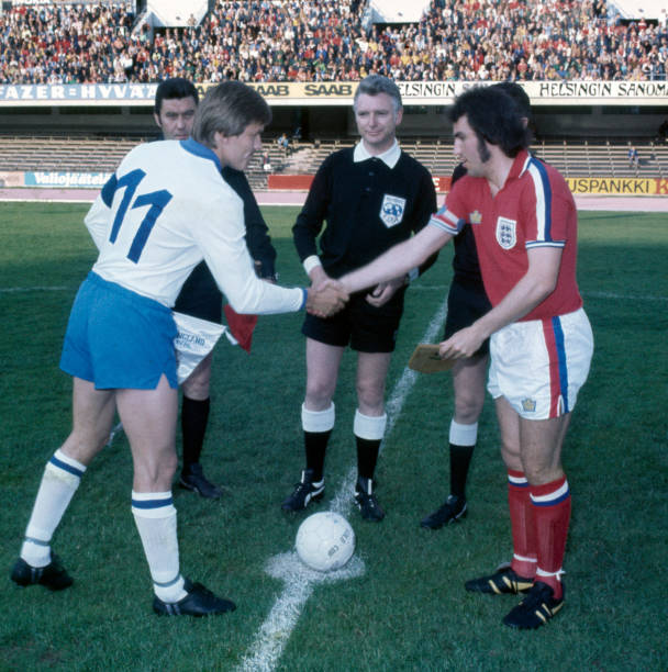 通过适时的 通过适时的